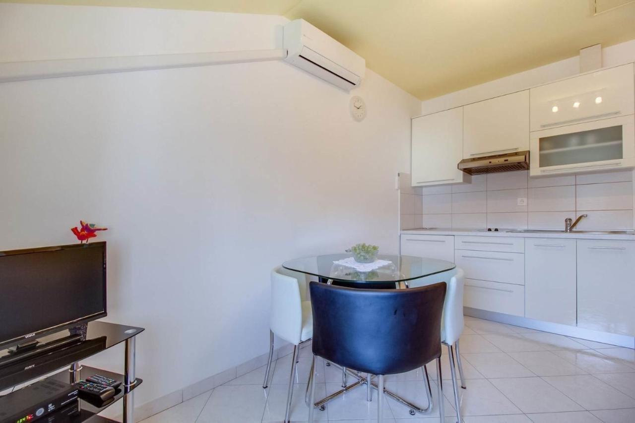 Apartment Jasna マリ・ロシニュ エクステリア 写真